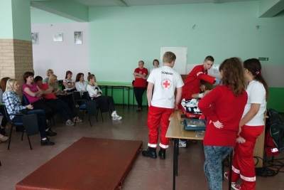 LO KOŁO: Nauczyciele przeszli szkolenie z PP