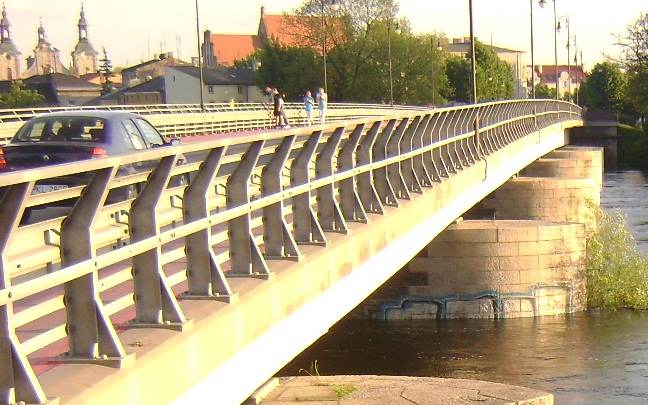 Śmierć rowerzystki na moście 