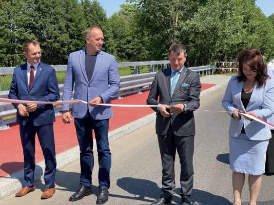 Oficjalne otwarcie mostu w Barłogach. 15 metrów szczęścia dla mieszkańców