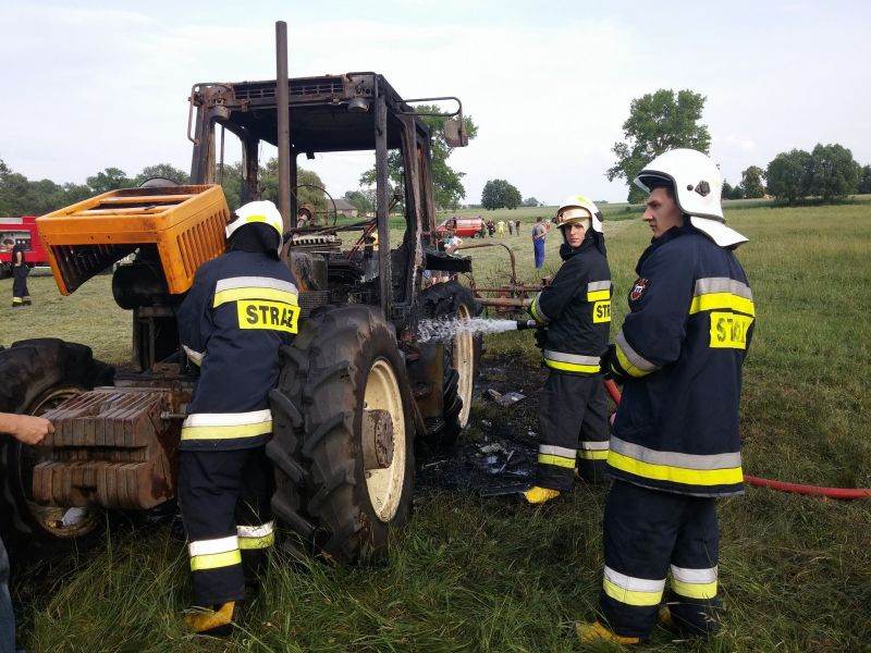 GRZEGORZEW: Pożar ciągnika w Borysławicach