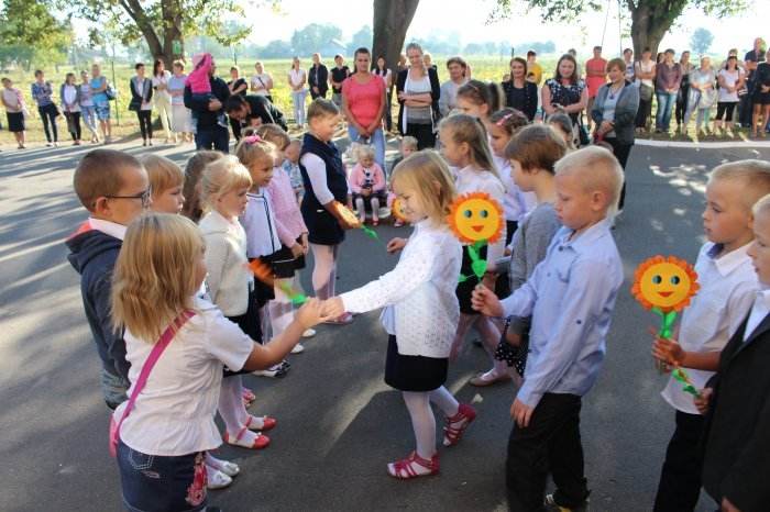 DĄBIE: Rozpoczęcie roku szkolnego 2016/2017