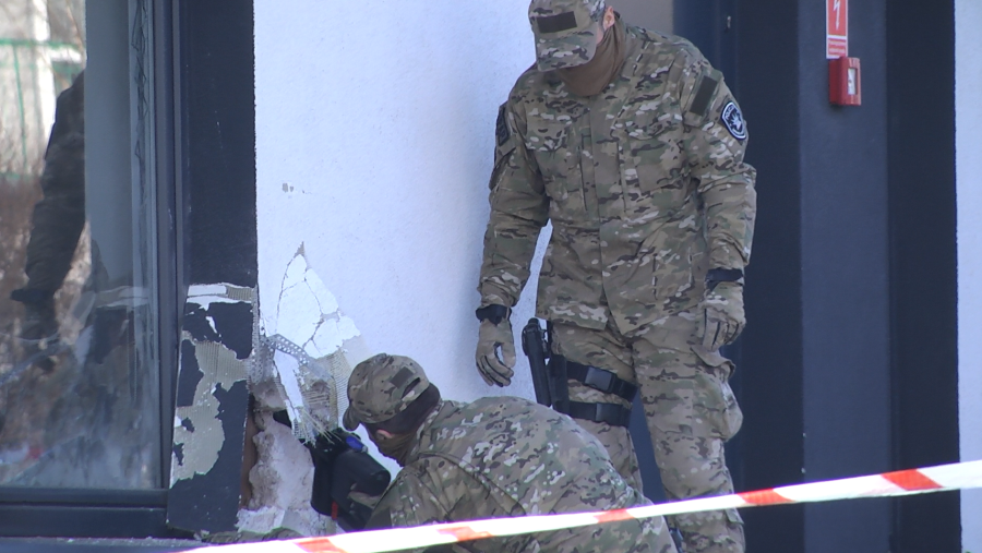 Wybuch bomby w komisariacie policji w Kłodawie [VIDEO]