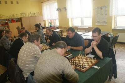 Pierwszy mecz szachowy ligi seniorów