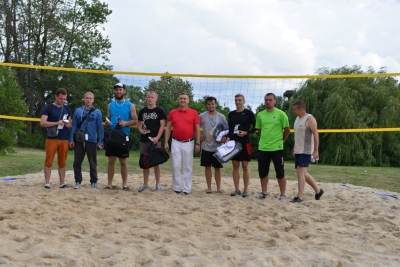 KŁODAWA: Pierwszy turniej piłki plażowej [FOTO]