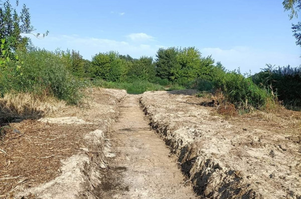 Czytelnik neguje wykonane prace na kanale Ulgi w Kole. Wody Polskie odpowiadają