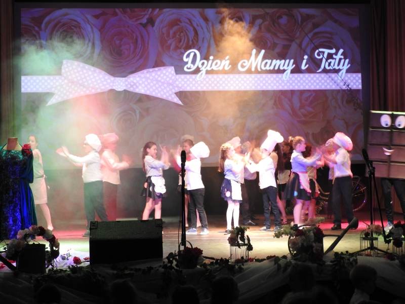 ZS1: Koncert dla Mamy i Taty