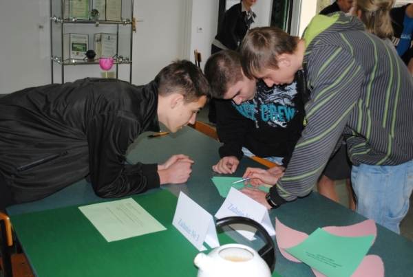 Znam, Stosuję, Testuję 2012