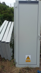 Sprzedam drzwi aluminiowe z futryną