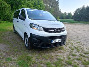 Opel Vivaro 9 osób