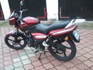 Sprzedam motocykl marki Junak 122