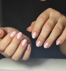 Manicure hybrydowy i żelowy w niskiej cenie!